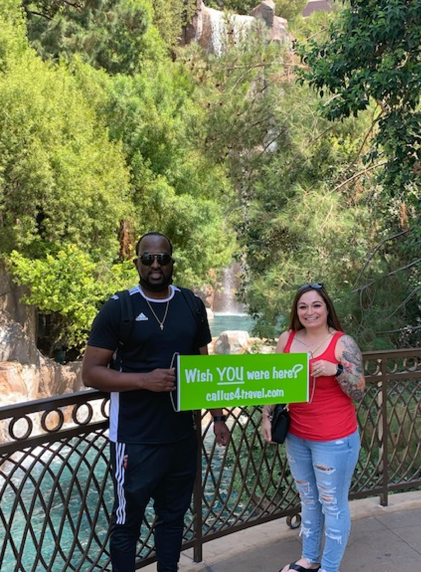 Couple in front of the Wynn